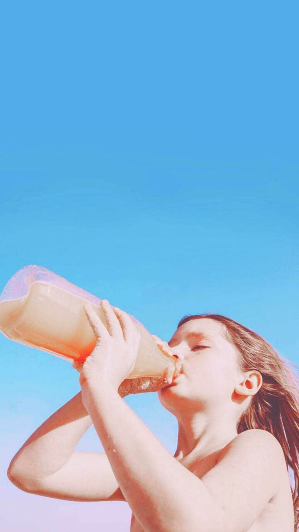 高校滑雪公开赛设立团体项目增强集体荣誉感，滑雪比赛项目