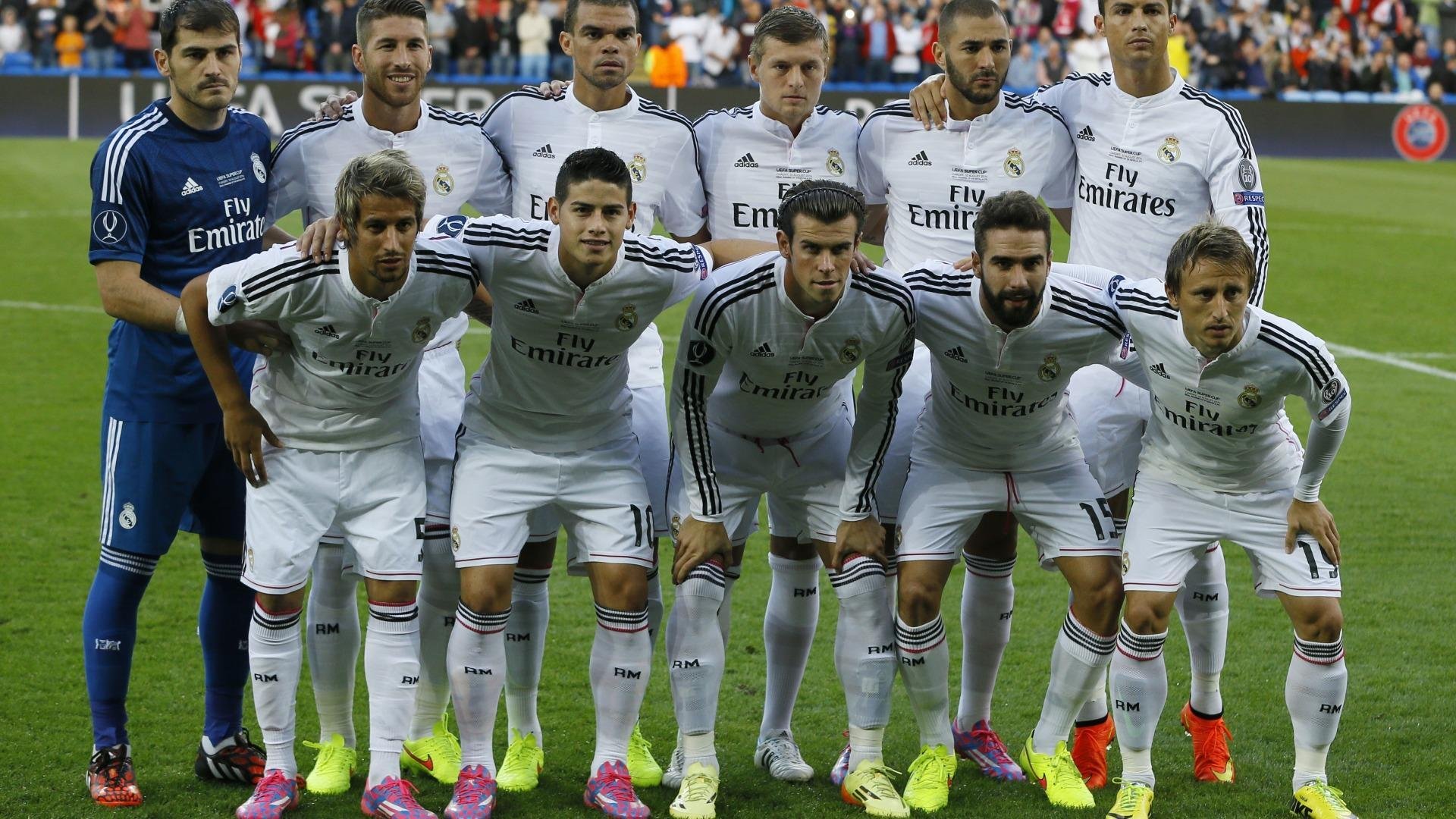 青少年足球助学计划落地，帮助贫困地区少年踢上梦想的足球，青少年足球政策文件