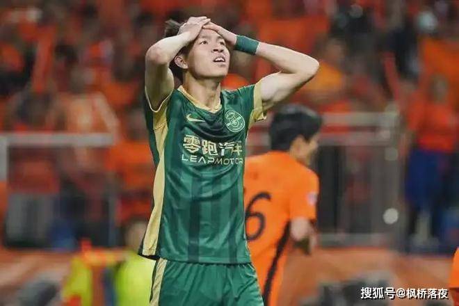 乐鱼体育:中国足球留洋球员：竞技表现、经济价值与文化传播的简单介绍
